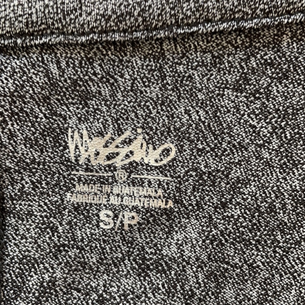 Mossimo Top - Picture 3 of 6